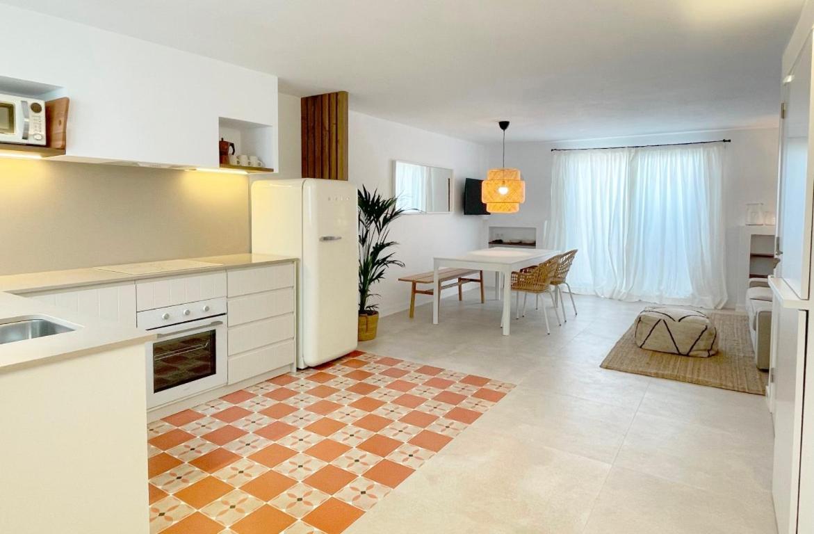 Apartamentos La Palma Fornells Ngoại thất bức ảnh